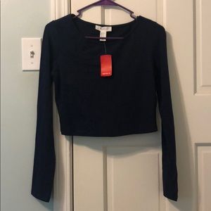 *NWT* navy f21 cropped top